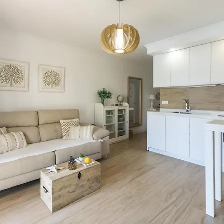 Mila * Denia